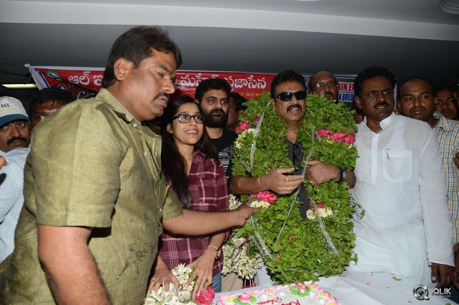 Guntur-Talkies-Movie-Team-at-Sapthagiri-Theater